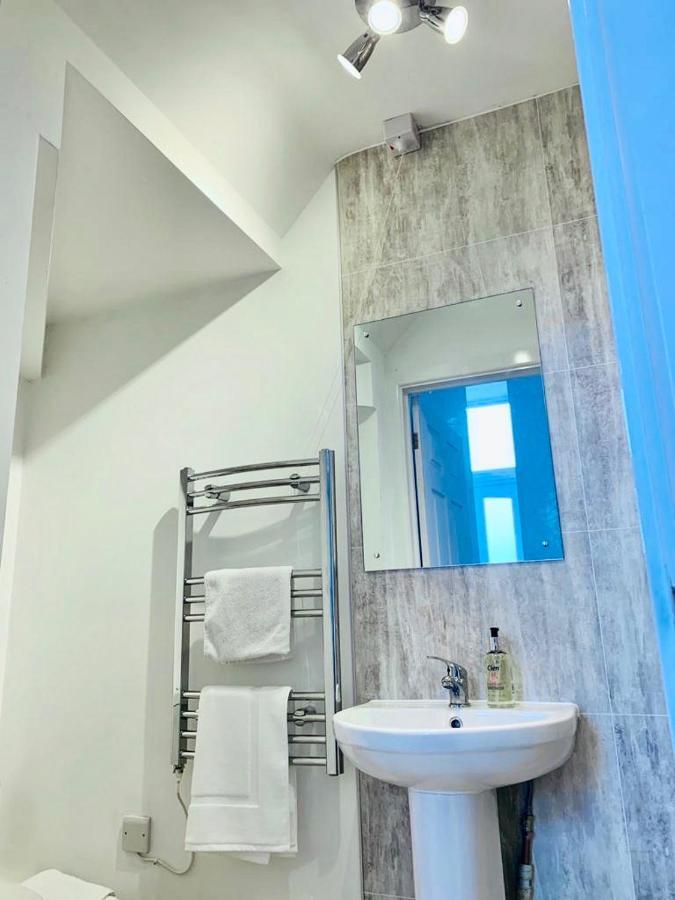 Apartament Ferry House Pembroke Dock Zewnętrze zdjęcie