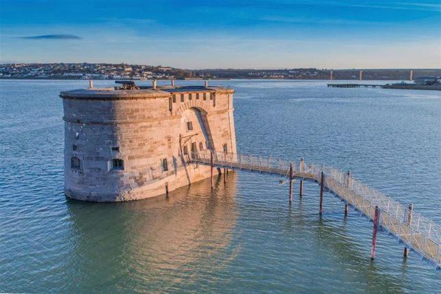 Apartament Ferry House Pembroke Dock Zewnętrze zdjęcie