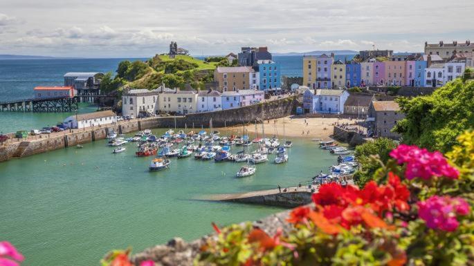Apartament Ferry House Pembroke Dock Zewnętrze zdjęcie